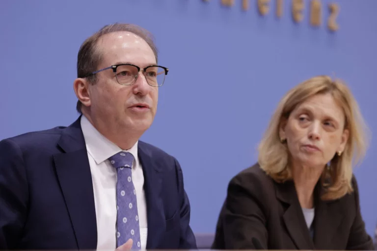 🤡❌️🖊️: Vorsicht: „Rechtsextreme Emojis“!