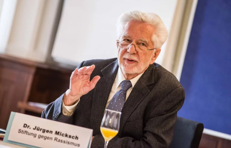 🤡❌️🖊️: Vorsicht: „Rechtsextreme Emojis“!
