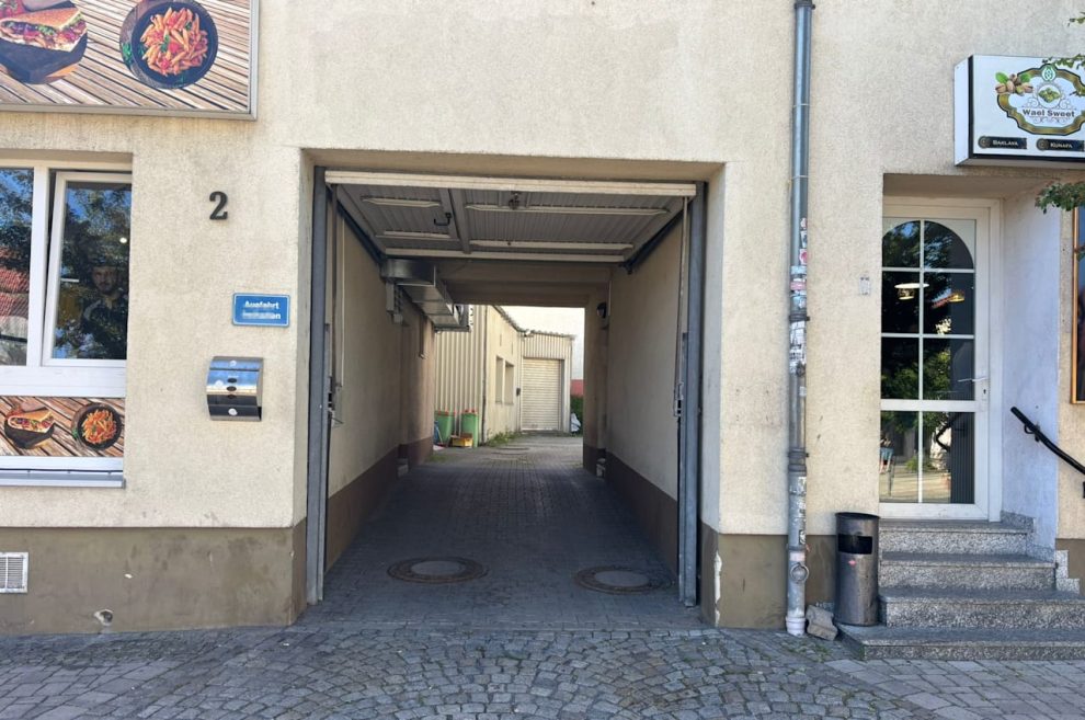 Bad Klosterlausnitz: Frau auf Maibaumfest vergewaltigt 15 Syrer in Haft, Iraker auf der Flucht: Frau auf Maibaumfest vergewaltigt