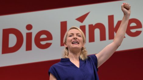 Irre: Linken-Chefin hält Nazi-Rede auf Parteitag