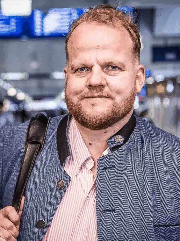 Die Geheimnisse von Schloss Fuschl – Wie ein Agent die AfD unterwandert