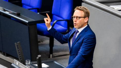 CDU-Politiker erklärt Russland den Krieg
