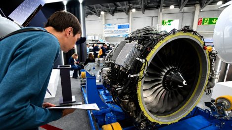 Russland schockt Westen mit neuem Flugzeugtriebwerk