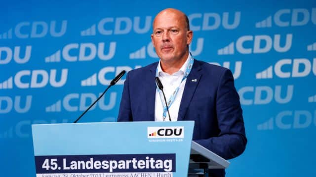 CDU-Landrat hilft Schleuserbande – Staatsanwaltschaft ermittelt