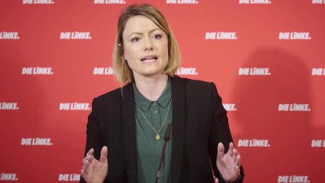 Die Linke fordert Deutschland auf, Zehntausende marokkanische Migranten, die illegal nach Ceuta gekommen sind, aufzunehmen. Zudem sprach sich die Partei gegen einen besseren Schutz der EU-Außengrenzen aus.