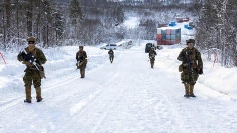 Schuhe von US-Marines zerfallen bei Frost