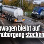 Unglaubliche Bilder: Tankwagen blockiert die Gleise! 1 Polen: Beinah-Katastrophe in Poznań